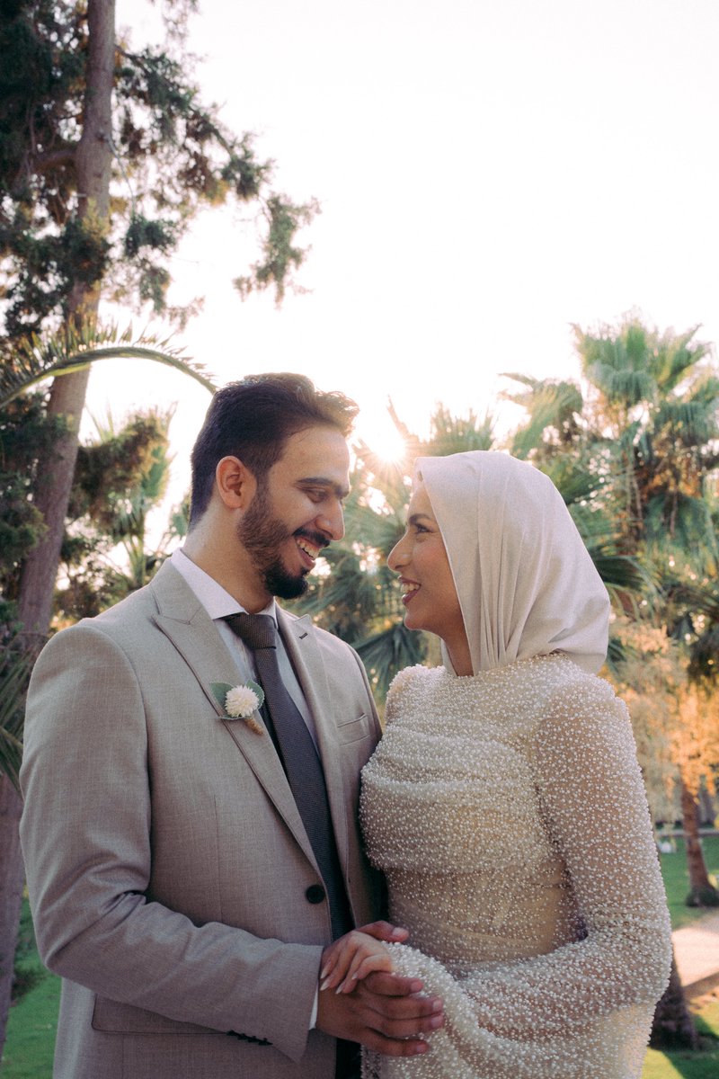 badawy183's tweet photo. انا خطبت المزة بتاعتي 💍 https://t.co/rA0IEDYiZu