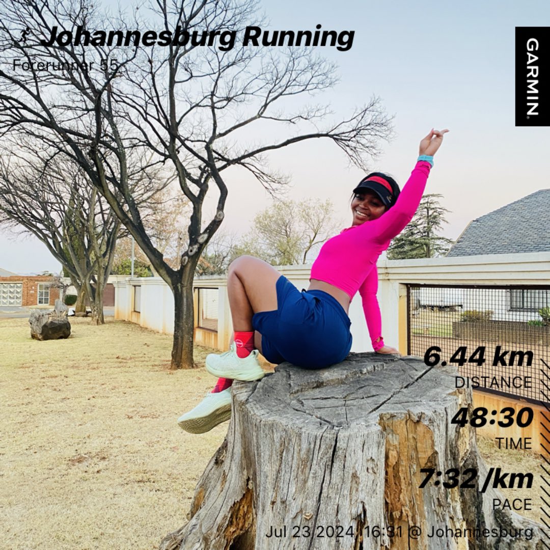 MsuthuKaTiba's tweet photo. #RunningWithTumiSole
#FetchYourBody2024
#IRunForFun
#IRunForSanity😌
#RunningMyOwnPath✌🏾 https://t.co/W4TfAfypMp