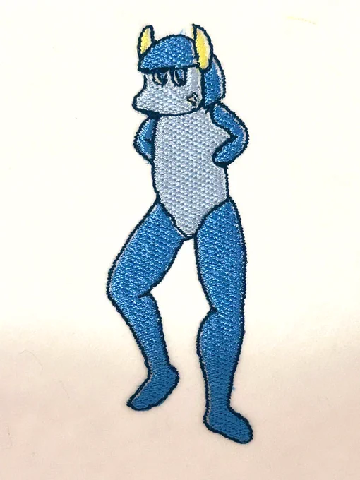 げそみちゃん( )が描いた7頭身あぷりりあ( )のイラストを刺繍にしました!理由は忘れました!! 