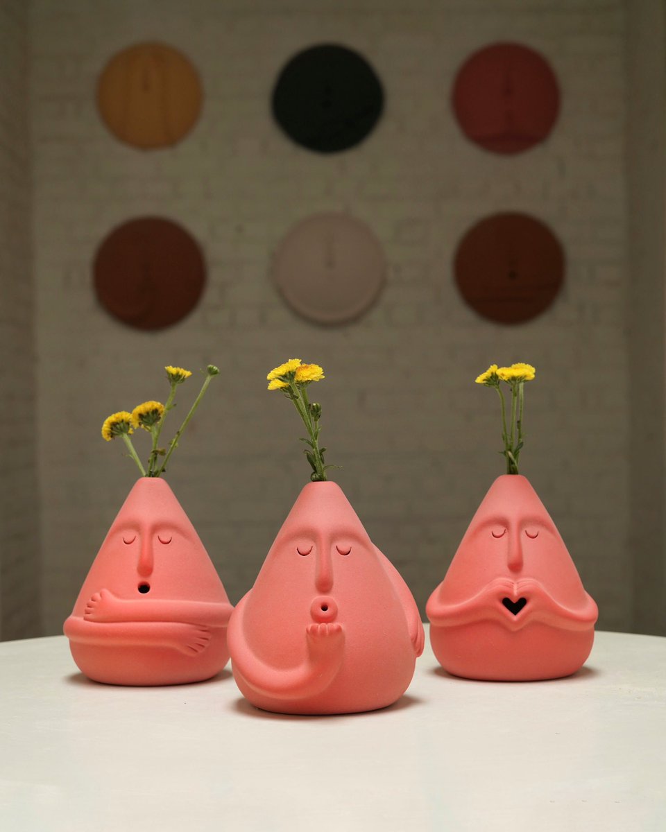 claymen_'s tweet photo. Face Drops 

Embrace, Blown Away, Affection, Unseen, Unheard and Unspoken. 

Dimensions:
L 5 x W 4 x H 4.5 in approx.

https://t.co/RSfd5BrE74 https://t.co/IJjokaetdo