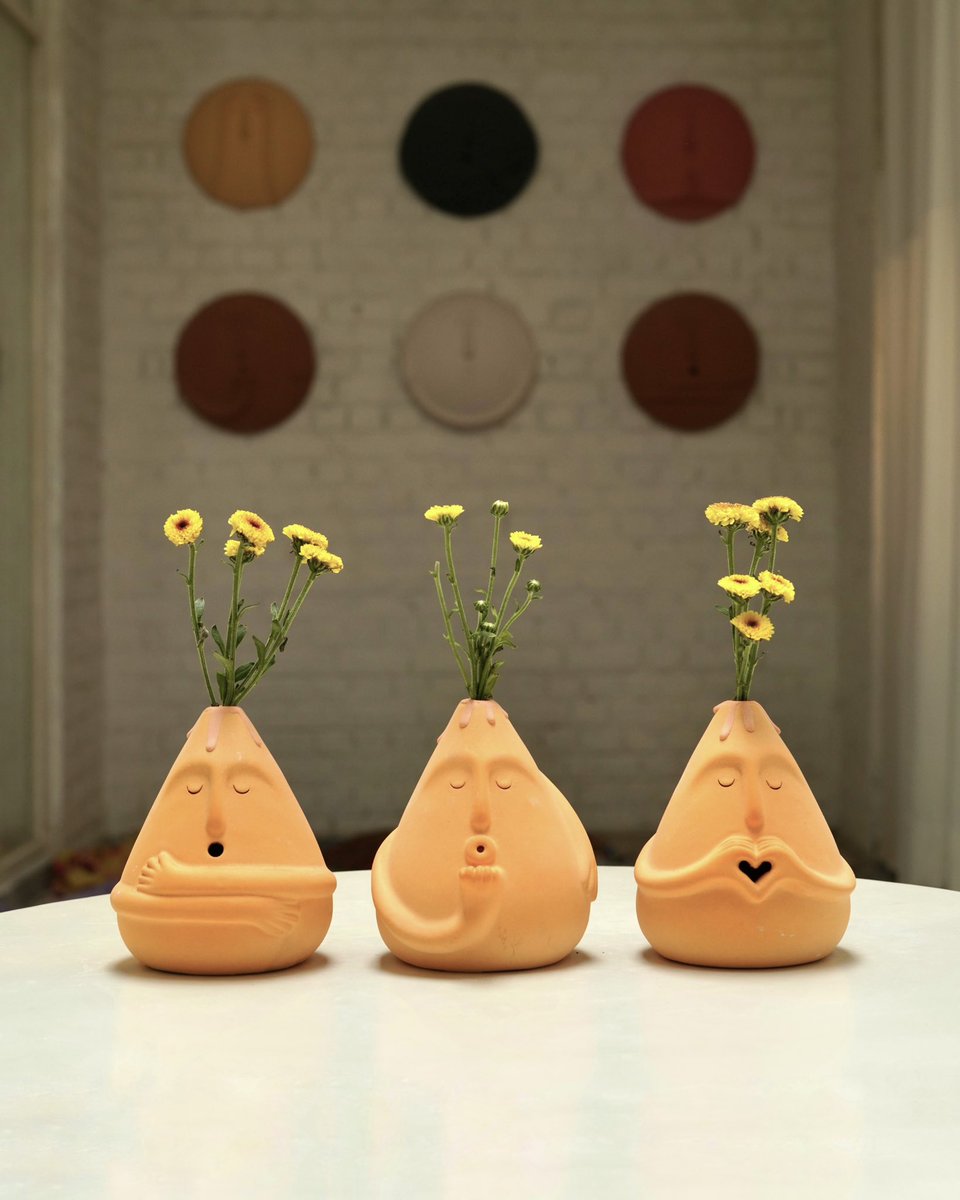 claymen_'s tweet photo. Face Drops 

Embrace, Blown Away, Affection, Unseen, Unheard and Unspoken. 

Dimensions:
L 5 x W 4 x H 4.5 in approx.

https://t.co/RSfd5BrE74 https://t.co/IJjokaetdo