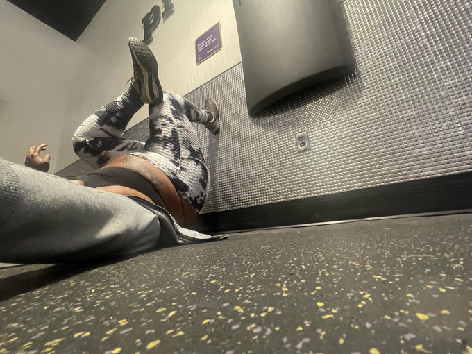 Started my day with a workout https://t.co/McXD27XflT