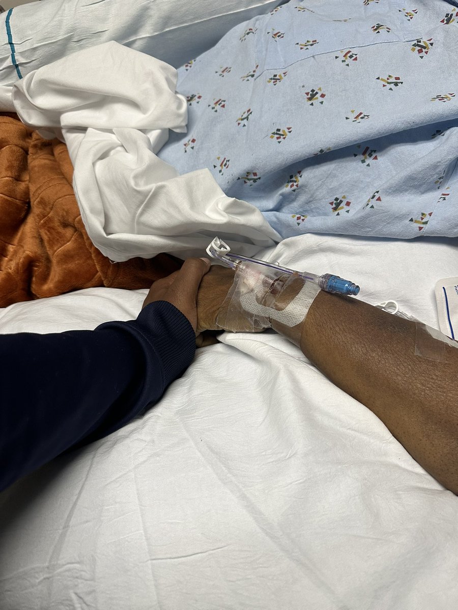 Please send you prayers out to my sis,@CoachNWoods and her family. It is  very much needed right now. ❤️🙏🏽, image size:900x1200