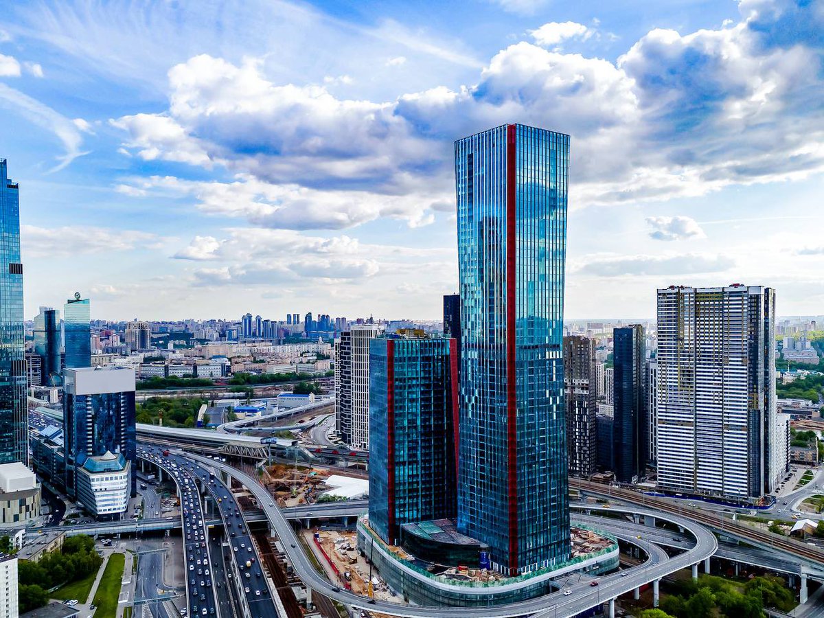 MR_6roup's tweet photo. iCITY одержал победу в номинации «Архитектура бизнес-центра» премии Real Estate Property Awards. В номинации участвовали проекты площадью не менее 5 тыс. м2 с допустимыми классами: А, В / B+. Победитель определялся по результатам оценки девяти критериев. https://t.co/bAKI8vs3h6