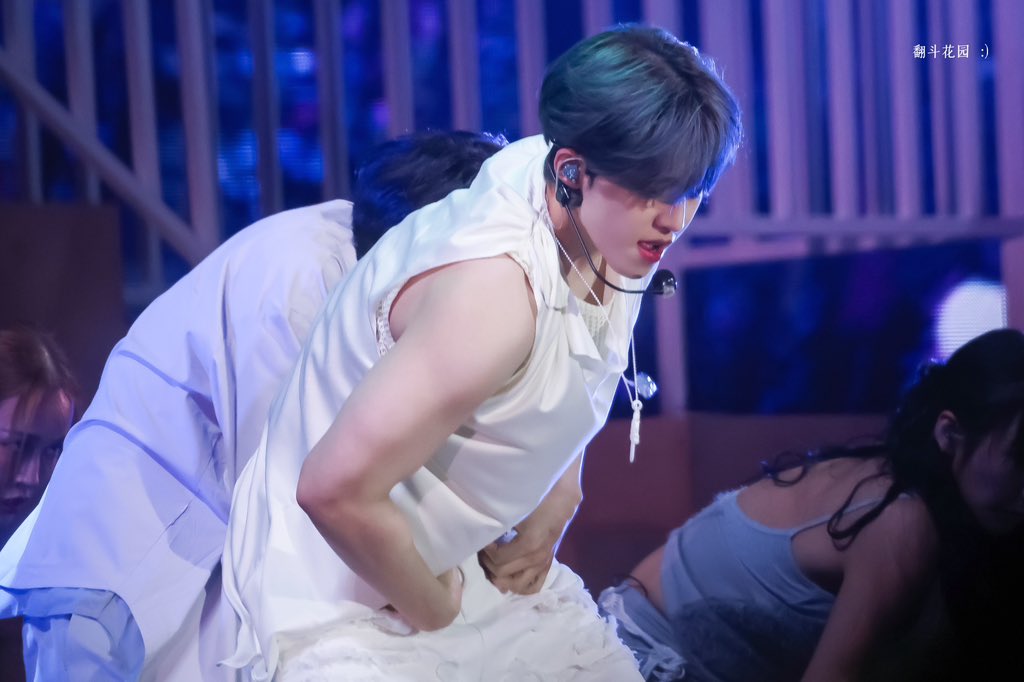 GARDEN_08_'s tweet photo. 240723  CARAT LAND

#SCOUPS  #에스쿱스 
#승철 #최승철 #エスクプス 
#세븐틴       #SEVENTEEN https://t.co/I6vsdanmfv