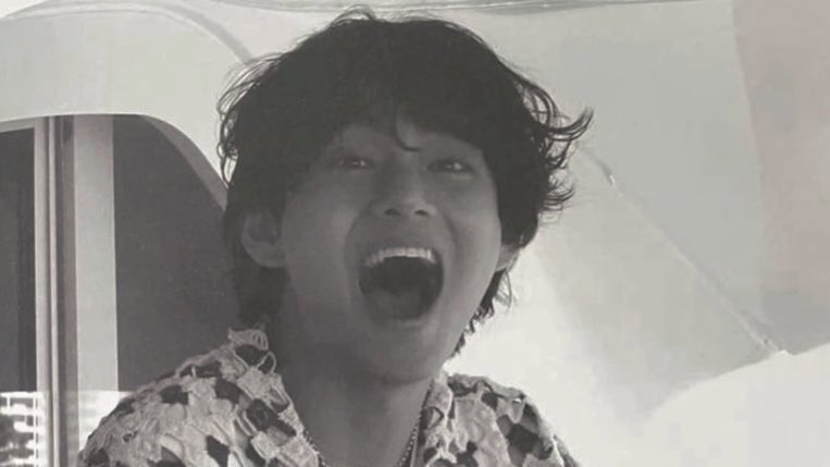 if you see this reply &amp; rt with: 

ALWAYS WITH KIM TAEHYUNG 
#태형이와_언제까지나_함께걸을게
#태형아_보라해_사랑해 <a href="/BTS_twt/">방탄소년단</a>