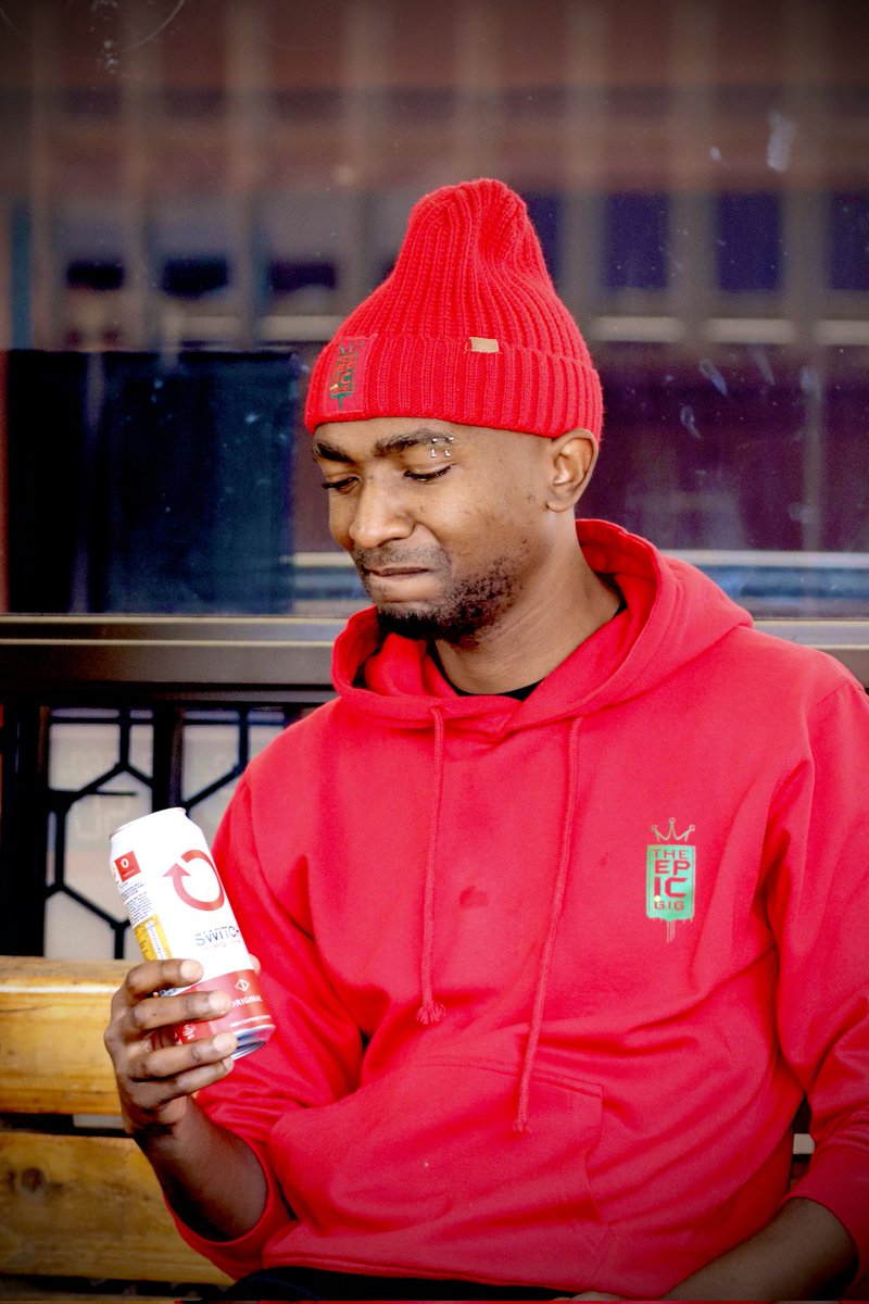 MickeyM_RSA's tweet photo. We dropped BOPHA a month ago with @speekarsa https://t.co/SYhWSDkGfv
And last week I dropped my new single Pantsula4life.
https://t.co/DFWPqqEvod
Music Video Coming soon
#EuphoriaAlbum
#SWITCHENERGYDRINK https://t.co/LYP1Shpm74