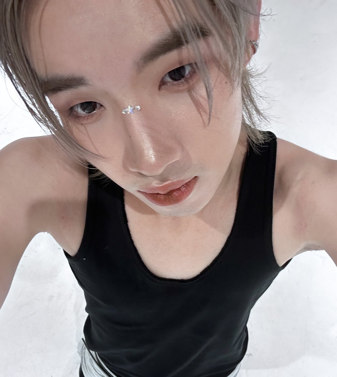 hongshihoshi03's tweet photo. 🐺ᕙ(•̀‸•́‶)ᕗ 
#LYKN 
#LYKNconcert https://t.co/LCsPGBllDD