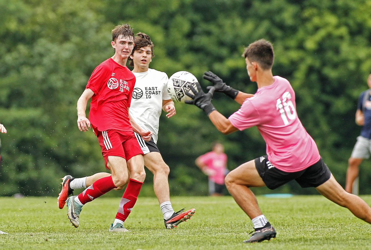 Our BOYS Summer ID Clinic got off to a great start yesterday with over 170 players and a great line up of college scouts! @riverhawkmsoc @temple_msoc @lasalle_msoc @lehighmenssoccer @tumenssoccer @wcumenssoccer @widenermenssoccer @gburgmsoc @ucmenssoccer @arcadia_msoc