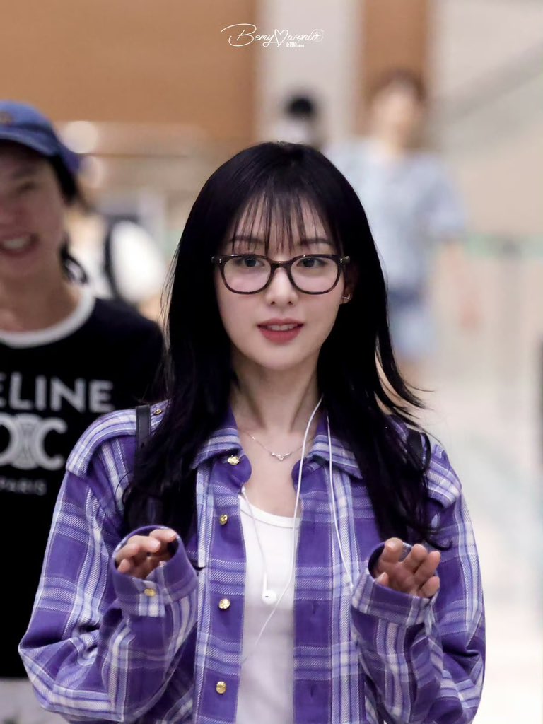 jiwoncaptures's tweet photo. #KimJiwon #김지원 https://t.co/Bgd4pGLITe