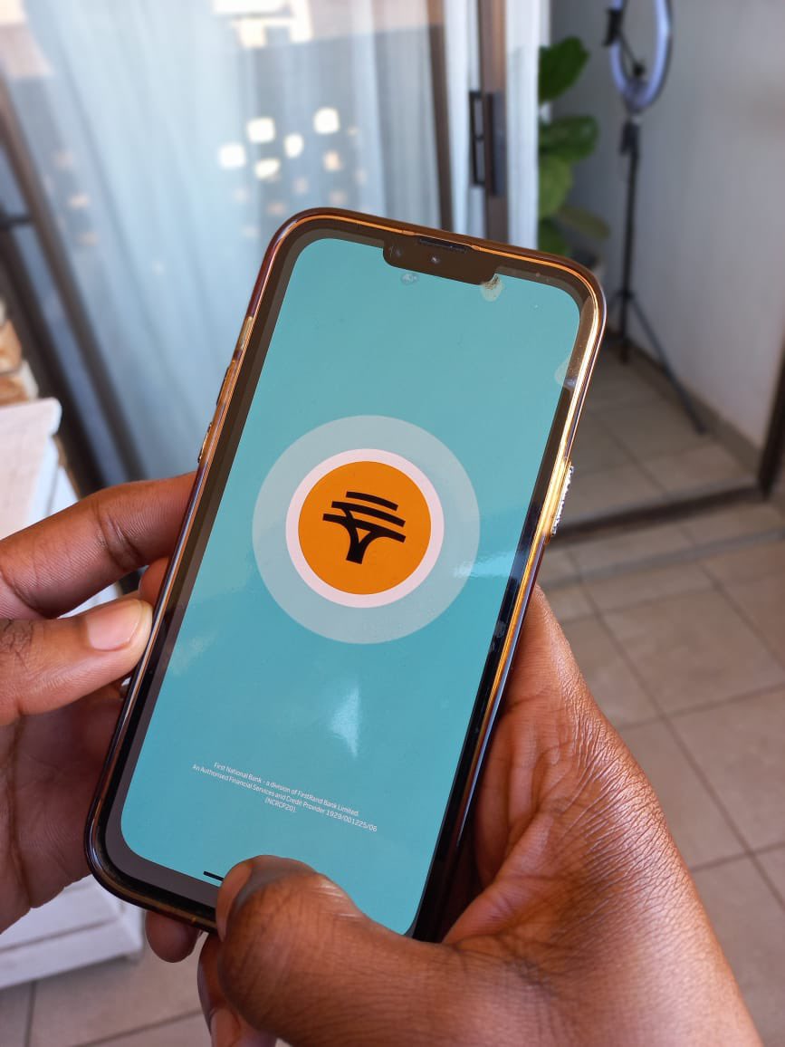 Being able to access my funds at any time is one of the awesome things that come with having an #FNBSavingsAccount 
 
Not only am I earning up to 7.8% interest every month, but I also bank my change with every swipe. 
 
Learn more: bit.ly/3LuJw03 
 
#LoveFNB #AD @fnbsa