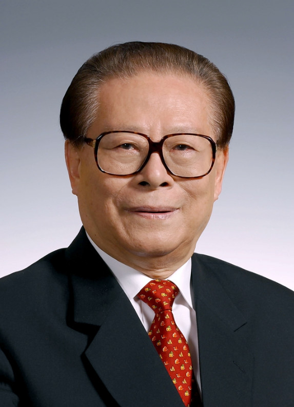 3596675596com's tweet photo. 有必要纪念在今天纪念猎轮法师--江泽民
江泽民是所有法轮功信徒的心理阴影，哪怕老江在2022年11月30日去世，但震慑法轮功的余威尚在😇