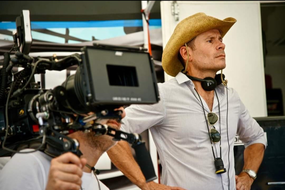 2424_mg's tweet photo. 🔴Wind Of Change. Ainsi s’intitule le film biopic du groupe Scorpions dont la direction est confiée au réalisateur d’origine malgache Alex Ranarivelo par la maison de production Esx Entertainement.
🔗Article intégrale : https://t.co/o2cYXdnHje https://t.co/JRtSHiA2Fs
