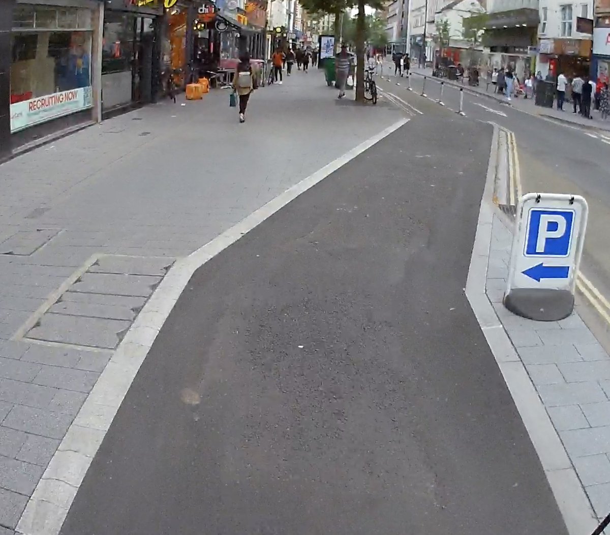 NealUnreal's tweet photo. The Crow Design Manual for Bicycle Traffic states no unsafe temporary surfacing should be used during works in progress (p.208). It is the gold standard. These pictures show unsafe temporary surfacing on the Granby St cycle lane since April 2024. @Leicester_News @CityMayorLeic https://t.co/5XQFTIRPB9