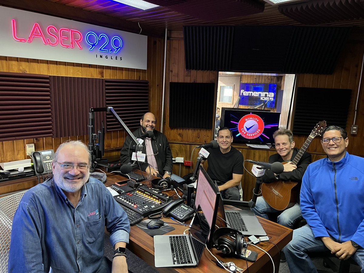 Solo rock stars 
Rucks Parker en Láser en Inglés