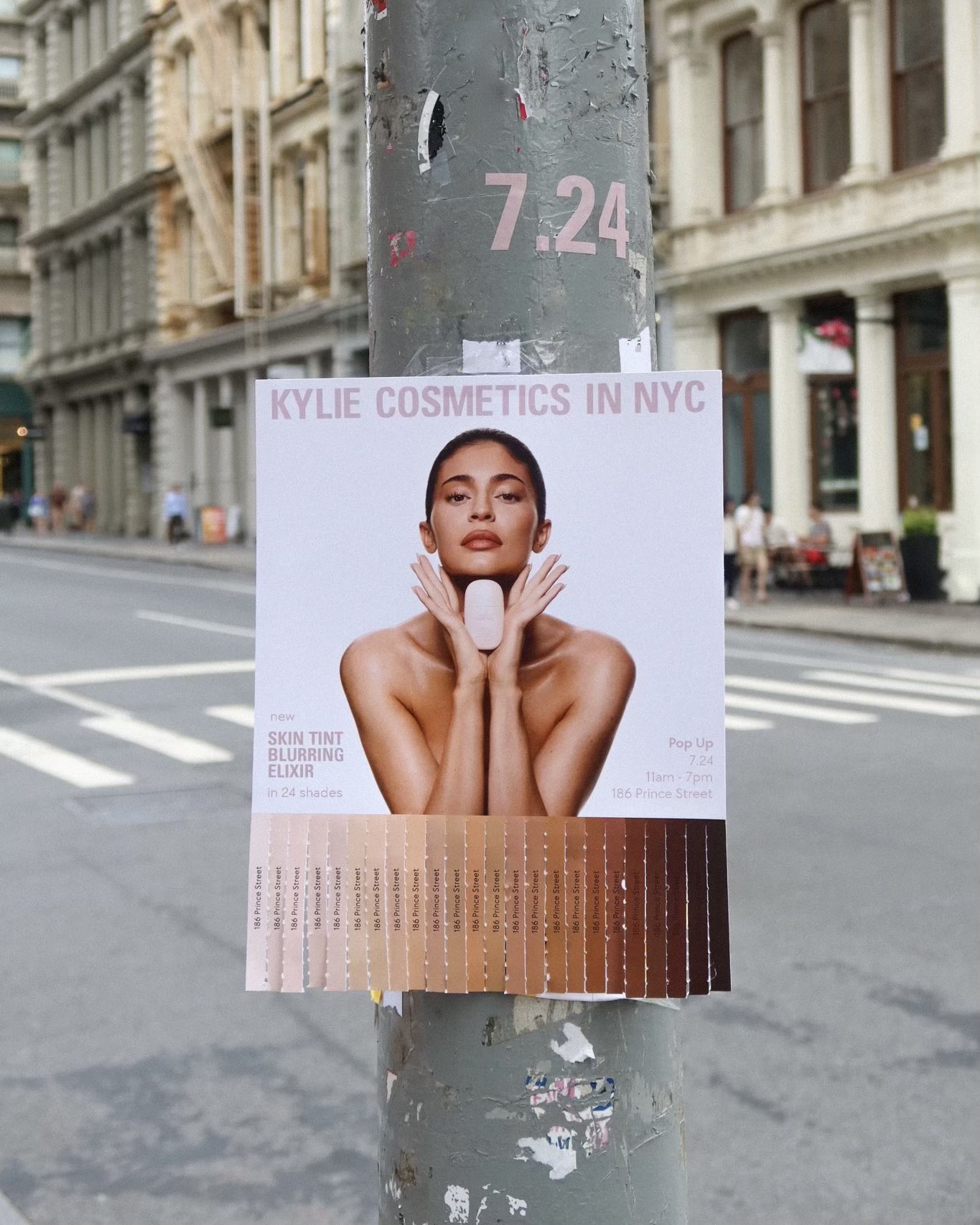 ☆kylie cosmetics3点おまとめ☆ Kylie Cosmetics Supple Kiss Lip Glaze - Nude Kiss – ShopCGX