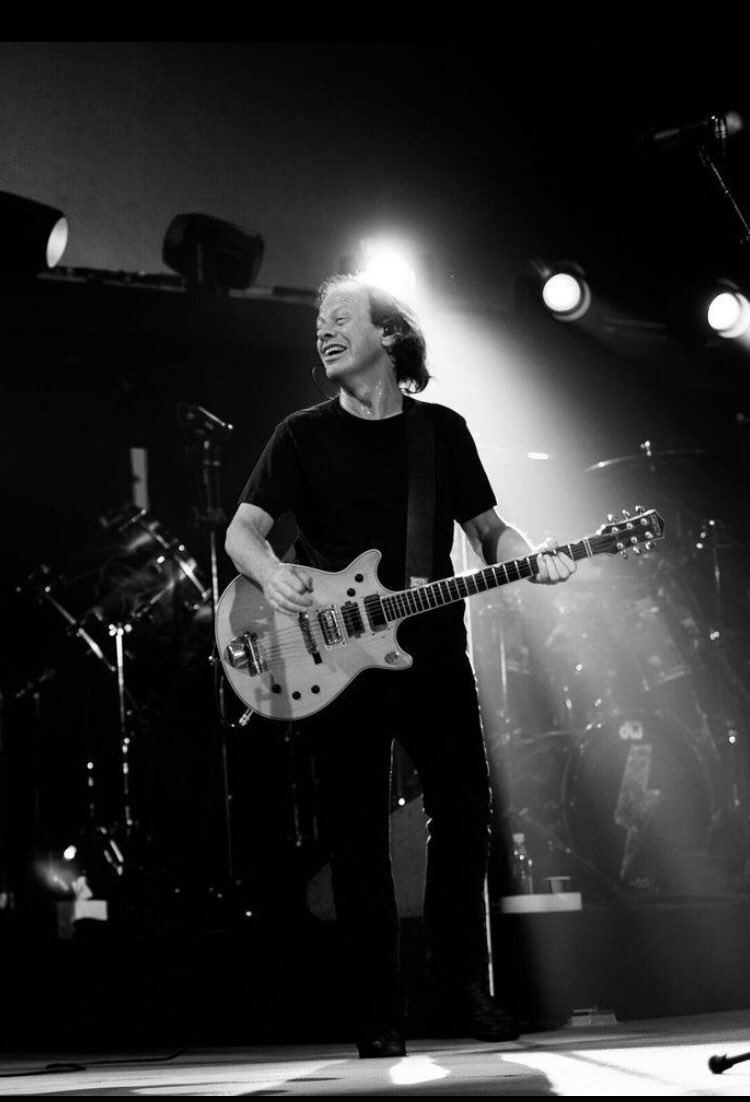 Ain’t done nothing wrong. 
Just having fun..

Stevie Young - AC/DC’s unsung hero. No-one else could have filled Mal’s shoes as Stevie has. Thank you, sir. 

<a href="/acdc/">AC/DC</a> #acdc