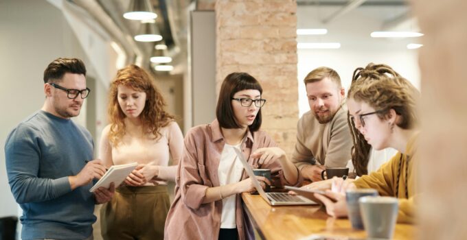 High-performing #teams is a critical aspect of organizational success. Effective teams achieve their goals and foster a positive work environment. Learn how #assessment data assists in achieving this goal for #HR . 

shorturl.at/htObQ
