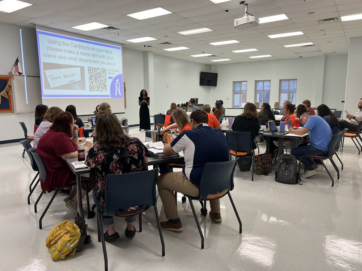 Day 1 of Leadership Institute is underway! Your campus leaders are diving into the work to set up the 24-25 school year for success 💙🐴🧡. #LifelongLearners #Leaders #AlwaysReppin 
<a href="/danaperry73/">Dana Gilbert-Perry</a>