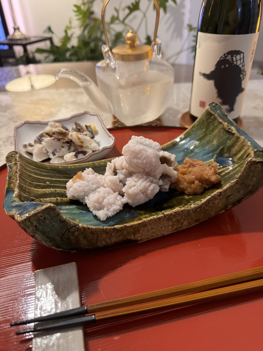 DaddyJapan309's tweet photo. 今宵の晩酌。明後日は天神祭。今日はその予行演���。
当日うまくできるとイイな。窓からはお月さんが見えて月見酒
Today’s my Banshaku. 晩酌　There is a moon outside the window.月見酒 https://t.co/LwpP6MHQ05