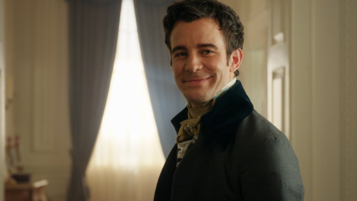 netflix's tweet photo. Benedict Bridgerton’s Season 4 story? Let us pour some tea…

Despite his elder and younger brothers both being happily married, Benedict is loath to settle down -- until he meets a captivating Lady in Silver at his mother's masquerade ball. https://t.co/KmGDp1L5FF
