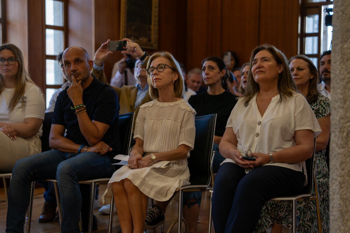 A directora xeral de Urbanismo da <a href="/Xunta/">Xunta de Galicia</a> , Encarnación Rivas, participou na presentación da Axenda Urbana e Rural do Porriño, xunto ao alcalde deste concello, Alejandro Lorenzo, e a delegada territorial da Xunta en Vigo, Ana Ortiz.