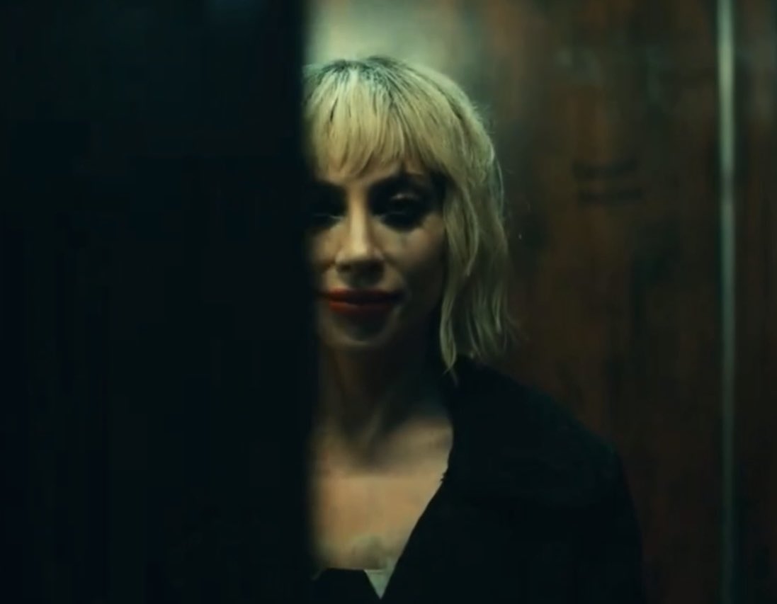 DJFREEMYMIND's tweet photo. oooh #Joker2 https://t.co/m0XPVlud4G