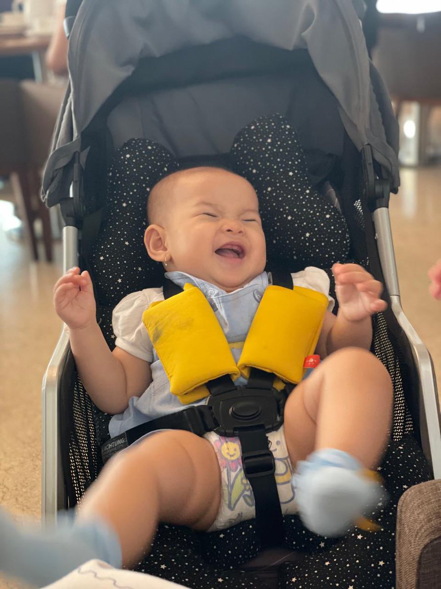 ekasaputramd's tweet photo. Kamani’s first jersey ❤️ https://t.co/UNYikHm3d3