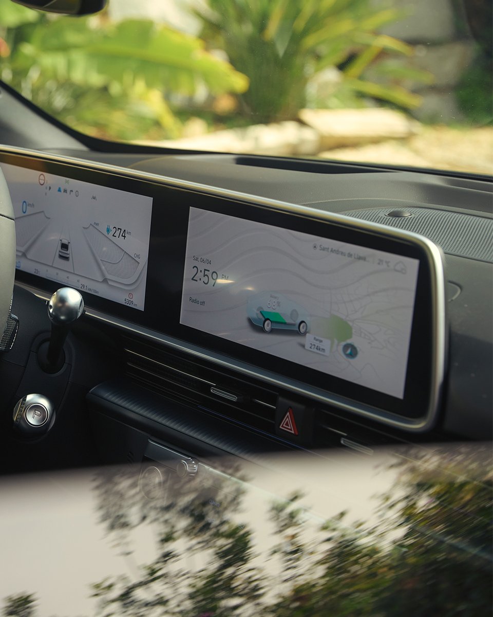 MYNaghiHyundai's tweet photo. Catch the summer vibes with a
glimpse of innovation and style
packed into this cutting-edge EV.

Perfection from the inside out: The
IONIQ 6.

#IONIQ6 #ElectrifiedStreamliner #EV #Hyundai https://t.co/Bqdq8lKXlL