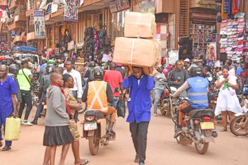 amoti67904's tweet photo. Leave the people with high goals and dreams to do their hustles in peace without disruptions from the idle protesters rooming streets crying for jobs from the government @ProtectYourLife
#Hateviolence #ExposeCorruption
#UgandaIsNotKenya https://t.co/b6iMIUsTyd