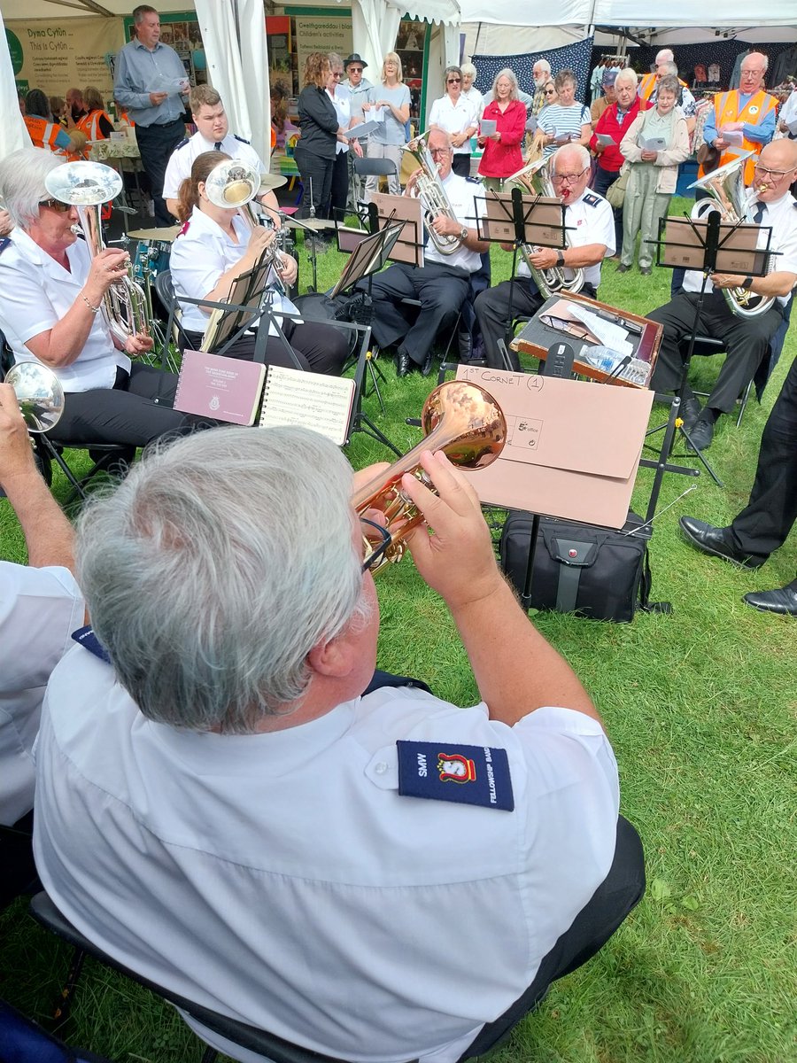 TSA_Wales's tweet photo. A successful service by The Salvation Army at @royalwelshshow today.
Territorial Envoy, Samantha Jones, from Newtown, delivered 
worship based on the theme of this 150th anniversary year, Dyma Gariad/Here is love, with songs from our brass band.
#dymagariad #TSAWales150 https://t.co/8SqG3sJmt4