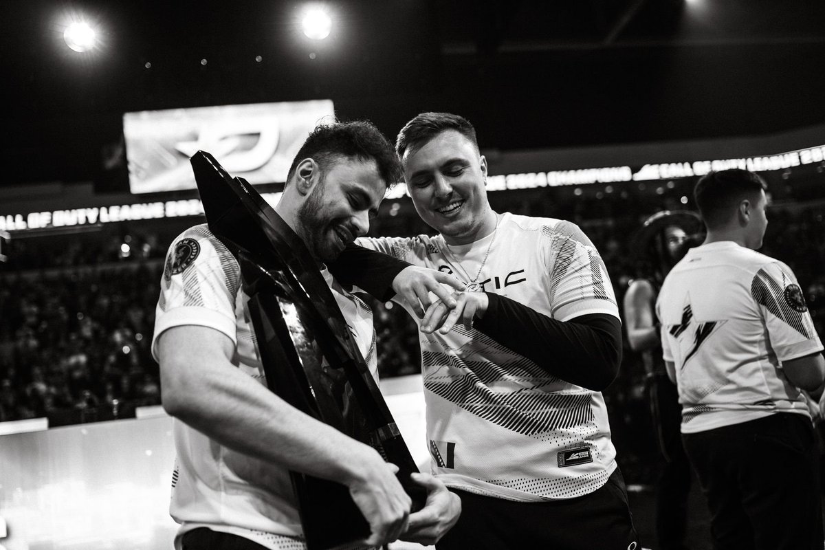 OpTicTexas's tweet image. That updated Bio 🤩