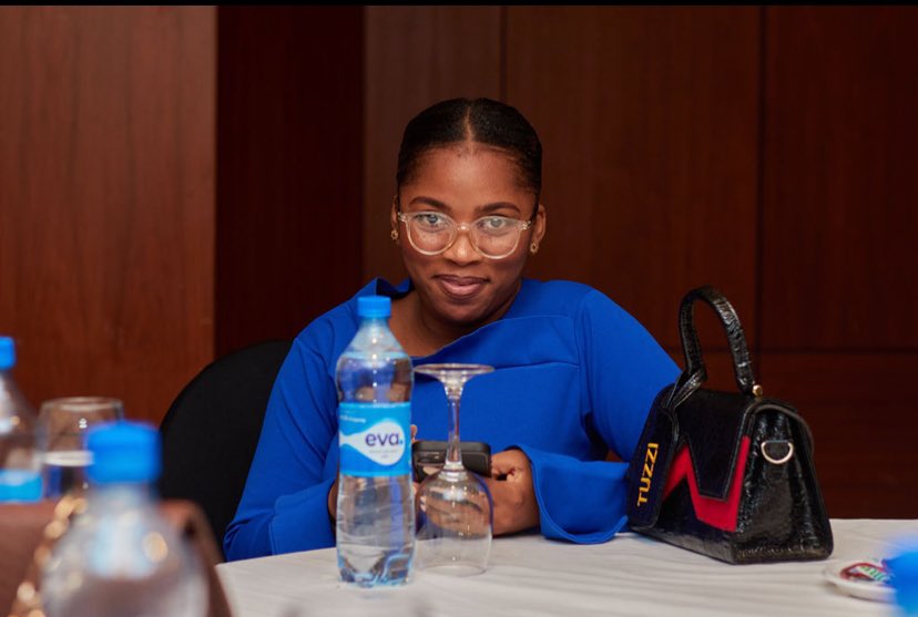 MadammePresido's tweet photo. This is a really cute picture but what’s in my heart is your help o.
I need sponsors and partners for a project I’m managing.
Let’s talk? Big brands, forthcoming big brands? Anyone let’s talk!
There’s a partnership scheme that works for everyone at their current level 💙
#TCC24 https://t.co/XwGQe4oRcb