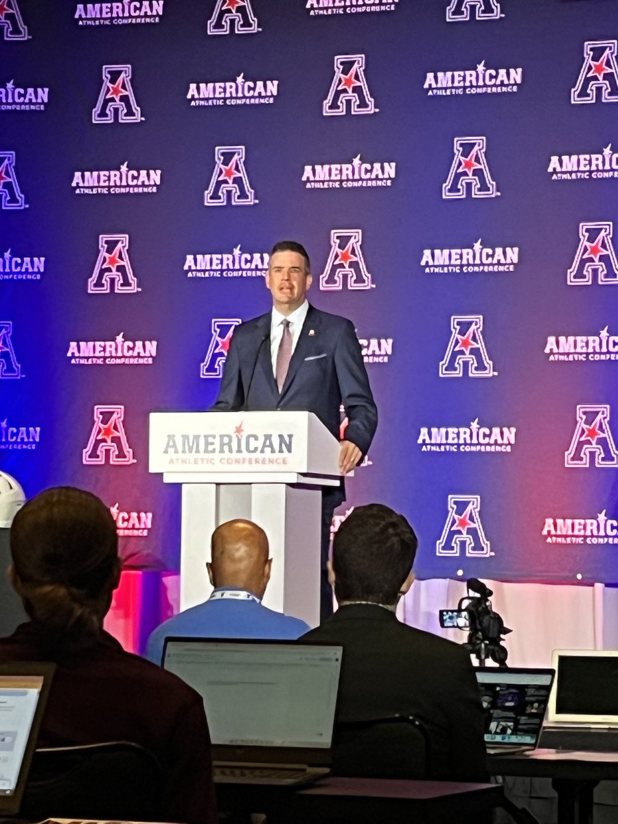 mosleyj22's tweet image. Exciting start for the ⁦@American_Conf⁩ Football Media Day!  ⁦⁦@Tim_Pernetti⁩ reminding us that amidst change we still have a great opportunity to impact lives and our communities.  #BuildValue #GMG