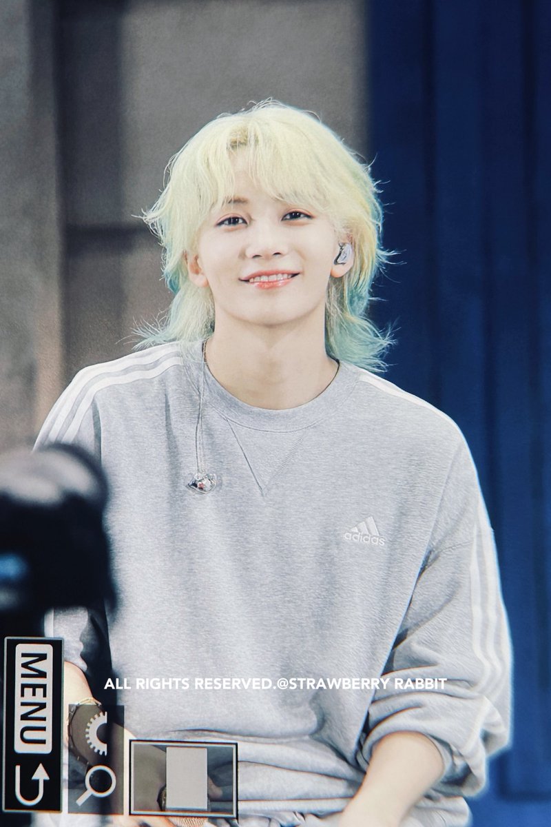 strabbit104's tweet photo. 240723 CARAT LAND preview

#ジョンハン #JEONGHAN
#윤정한 #정한
#세븐틴 #SEVENTEEN https://t.co/tMhI2TIf8i