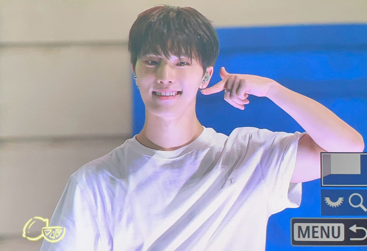 Lemon_Dino211's tweet photo. 240723 CARAT LAND Day 1

너무 너무 귀여워

#세븐틴   #SEVENTEEN     
#디노 #이찬 #DINO #ディノ https://t.co/yZwIhivvOu