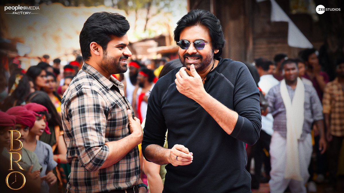 MercuryNews26's tweet photo. 🛑 #PawanKalyanThread 
🛑 #SaiDharamTejThread

#PawanKalyan #SaiDharamTej #Bro Movie Working Stills https://t.co/0OHHRzn35z