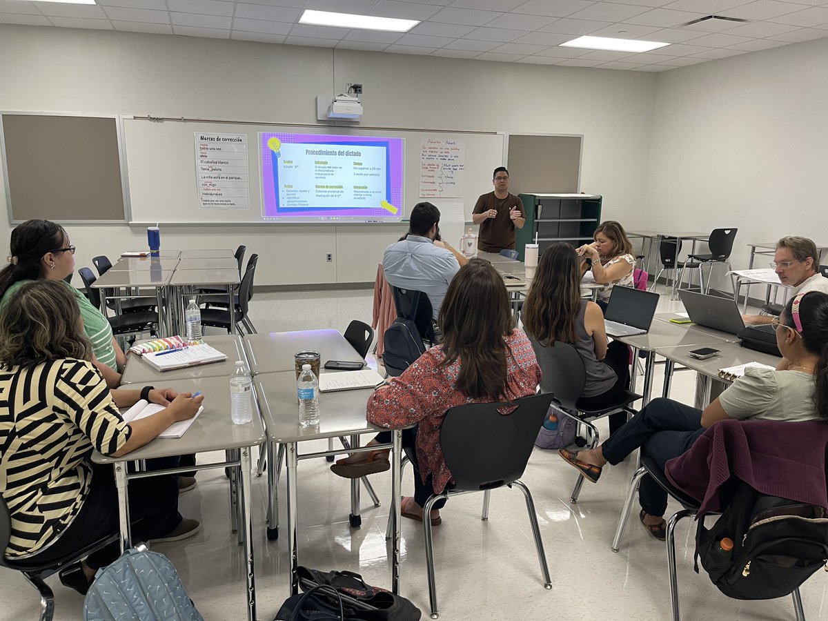 iperaltaAISD's tweet photo. Let’s GLOW! Alvin ISD Summer Academy. Biliterate Writing in the Dual Language Classroom @AlvinISD_EL https://t.co/TEFp7sl4I7