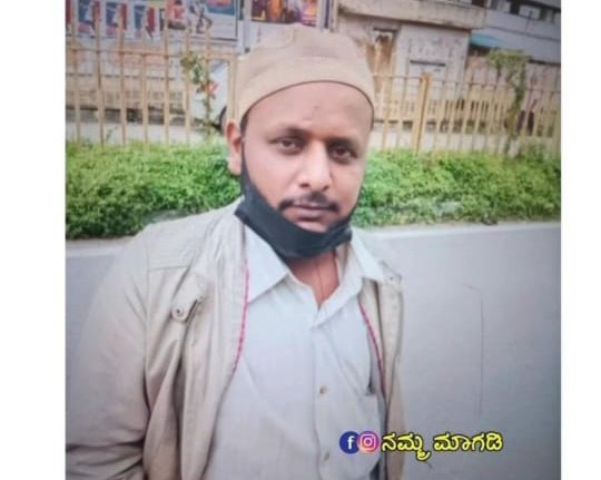 Mueen_mgd's tweet image. Police complaint was registered in Magadi police station on the same night of kidnap and police took initiative in searching &amp;amp; tracking the culprit #irfan in all bangalore surrounding. 
2/n