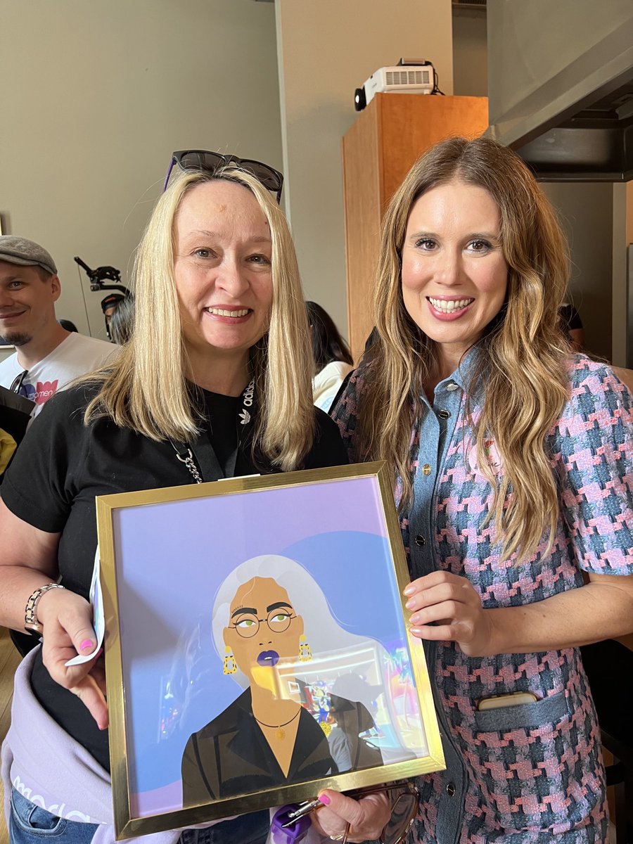 Happy Birthday ⁦<a href="/shannonsnow_sf/">Shannon Snow</a>⁩ 💜🩷💙