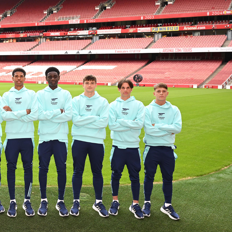 ArsenalAcademy's tweet photo. Milestones reached ❤️

Congratulations to all of our academy players signing their scholarship deals 👏