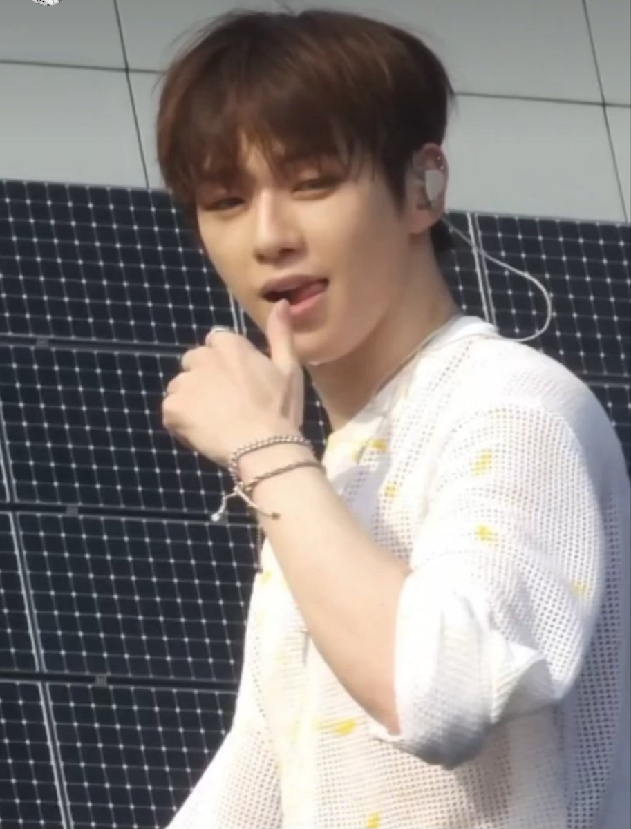 cookie13877351's tweet photo. Super cute and cool
@konnect_danielk
@kd_officialx
#kangdaniel
#danityfam
#Danities
#stand4kangdaniel https://t.co/CSk56OY2yg