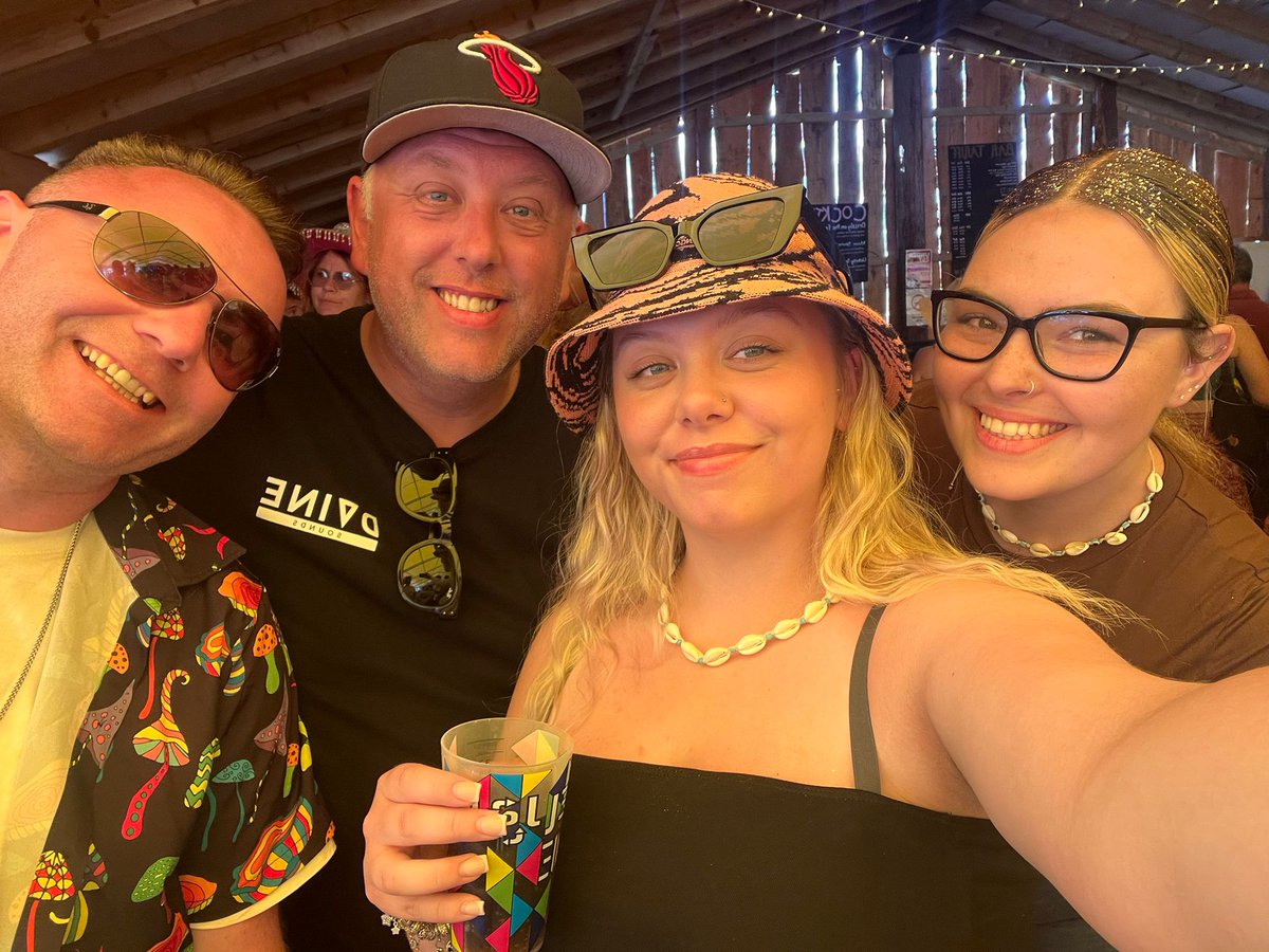 Carlos Van D (@djcarlosvand) on Twitter photo Great weekend at <a href="/Nozstock/">Nozstock Festival</a> with the <a href="/datatrans/">datatransmission</a> crew, so much laughing and dancing. Just what was needed.
3 gigs in Ibiza next weekend.
LETS GOOOOOOOI!!๐บ๐ป๐บ๐ป Great weekend at <a href="/Nozstock/">Nozstock Festival</a> with the <a href="/datatrans/">datatransmission</a> crew, so much laughing and dancing. Just what was needed.
3 gigs in Ibiza next weekend.
LETS GOOOOOOOI!!๐บ๐ป๐บ๐ป