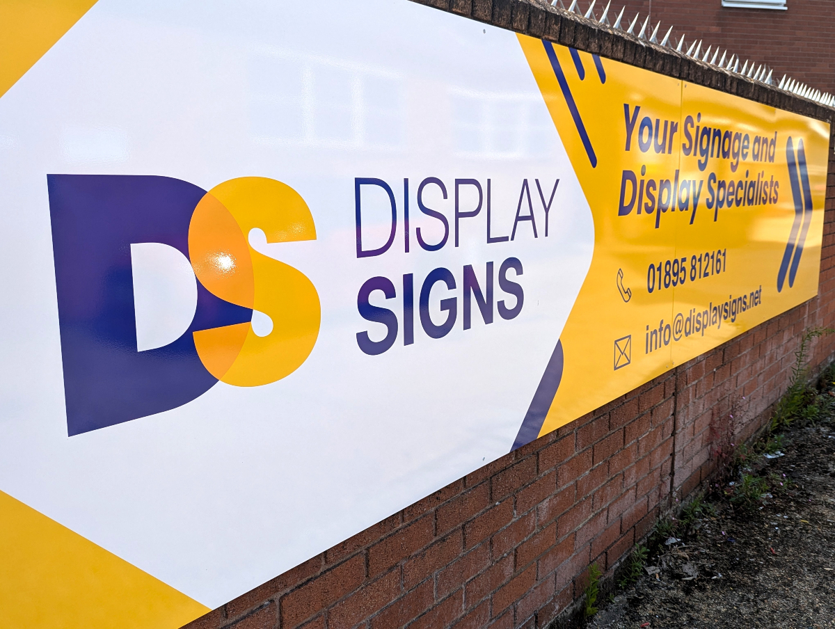 Have you noticed our fresh look? 🤩

Display Signs recently rebranded to reinvigorate our brand experience. We aim to get noticed with bold signage, stay current while true to our values, and maintain top-notch quality.

Ready to elevate your brand? Contact us today!