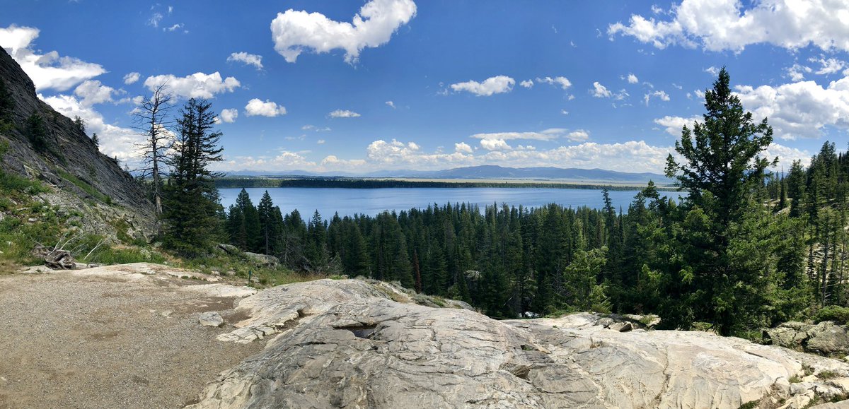 Advon_824's tweet image. Life is like a Camera 📸 

Focus on what&apos;s Important…
Capture the Good Times…
Develop from the Negatives…
And Take Another shot if things don&apos;t Work Out.
#LiveLifeOD 
#PanoramicViews