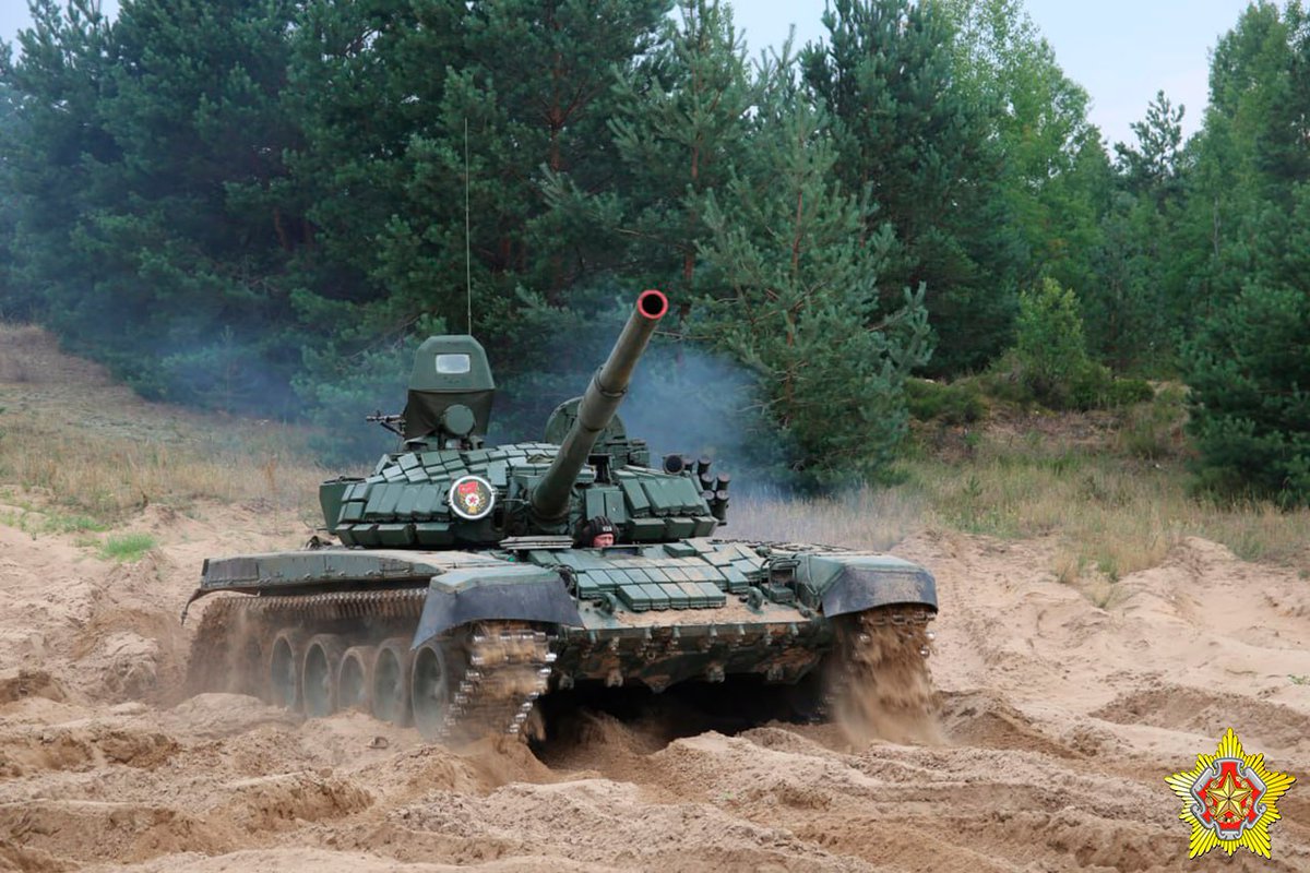 TheGreyPatriot_'s tweet photo. ๐ง๐พ๐ท๐บ Today's training of T-72B crews from 6th Separate Guards Mechanized Brigade at Gozhsky training ground.
#Russia #Belarus #Belarusian #Today #Training #Tank #T72B #Armored #Military #Army #Training #Guards #Mechanized https://t.co/QnQZSx7bq5