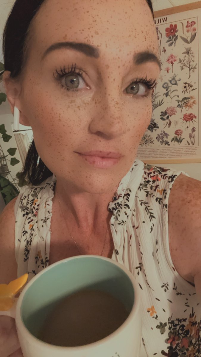 AstroGirl 🌜💨✨ tweet media