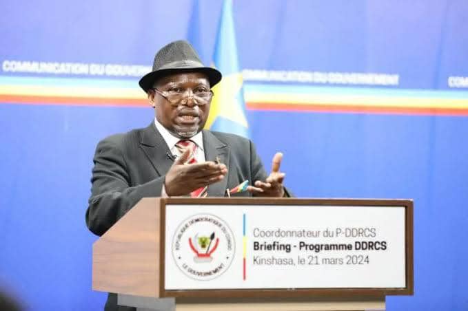 mediacongo's tweet photo. #RDC : M. Bahala Okw'ibale Lusheke Jean-Bosco, coordonnateur national du #PDDRC-S a été révoqué de ses fonctions ! Des sources indiquent qu'il serait derrière la prétendue mission en #Ouganda pour négocier avec le #M23 ! https://t.co/ElKxMsqZJj