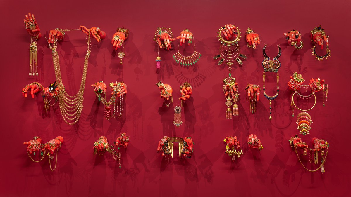 SCADFASH's tweet image. These mehndi-adorned hands beckon viewers to observe works from Manish Arora&apos;s extensive collaborations with Amrapali Jewels. 💍

Perfectly coupled, the jewelry brand&apos;s modern spin on traditional Indian jewelry  complements Manish Arora&apos;s style - only at #SCADFASH.