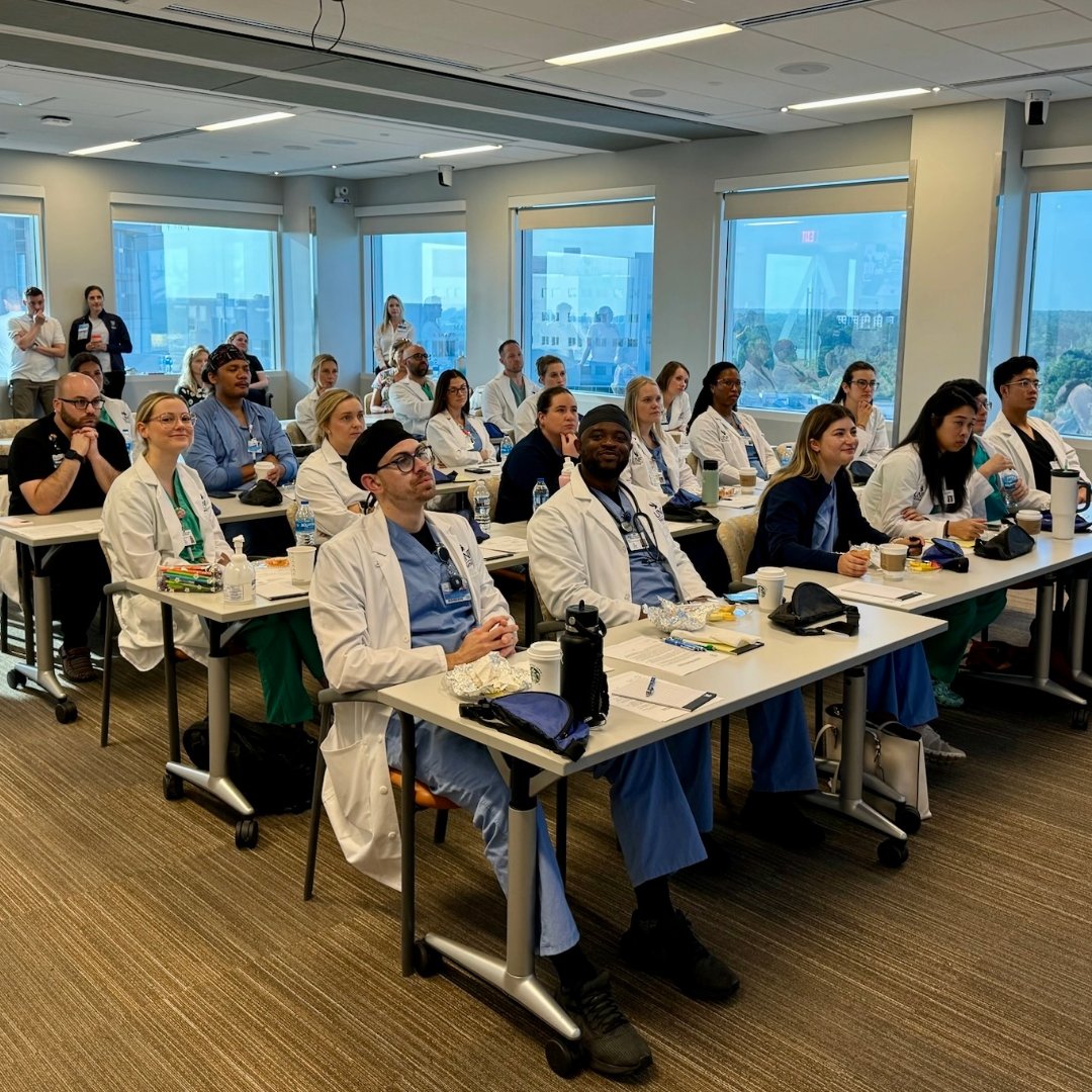 MayoClinic's tweet image. Second-year students at @UofNorthFlorida Anesthesiology Nursing program attended Skills Day in the Simulation Center. This course was designed and led by Mayo Clinic in Florida CRNAs who share a passion for teaching and shaping the future of anesthesiology. #CRNA #education